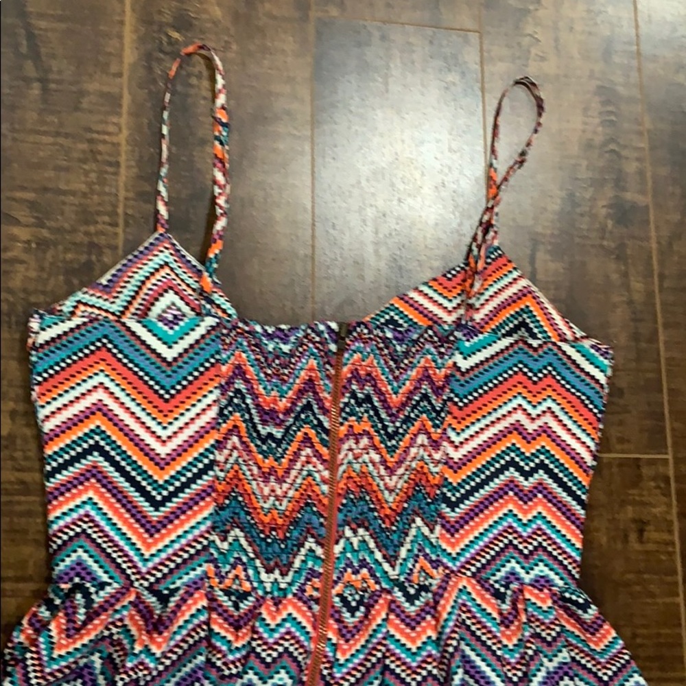 Fun Roxy mini dress - Picture 3 of 5
